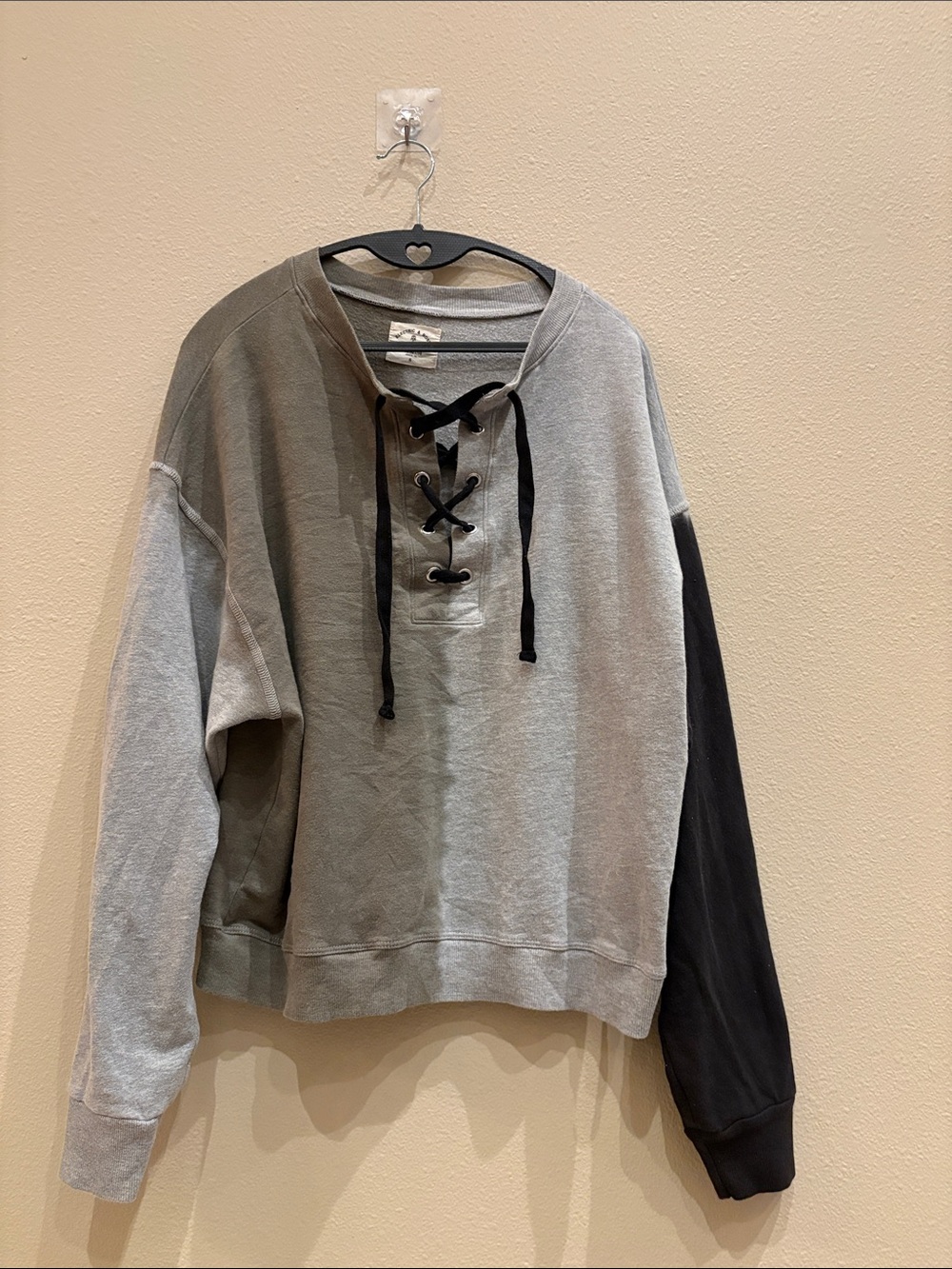 Electric & Rose Women's Two-Tone Lace-Up Crewneck Sweatshirt